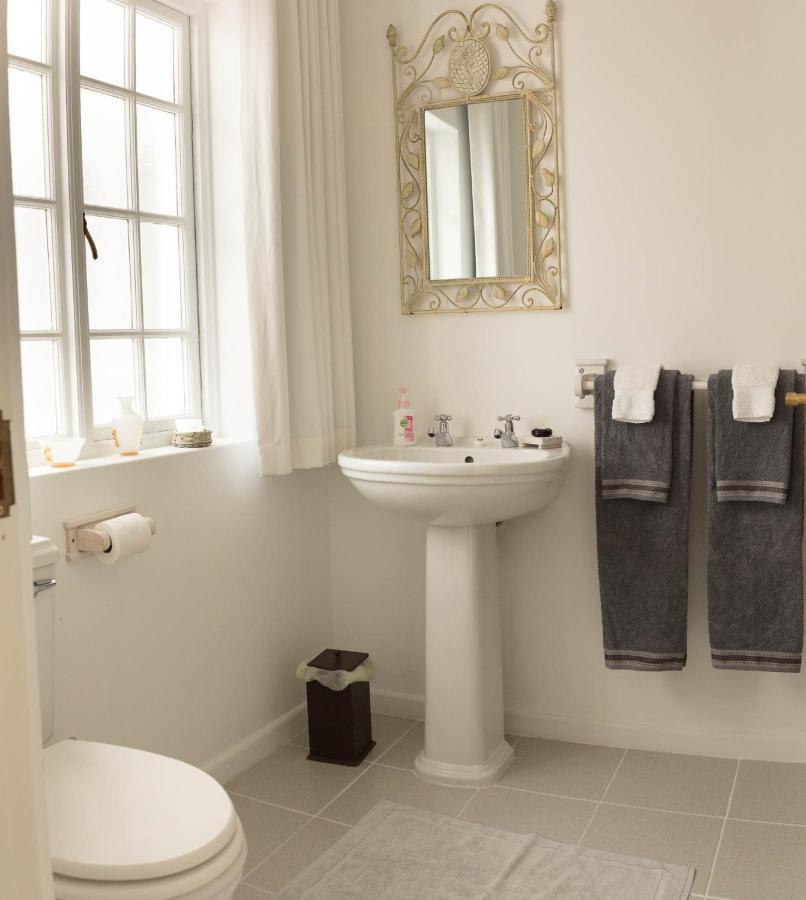 Church Hills Boutique Accommodation Riebeek-West Exteriör bild