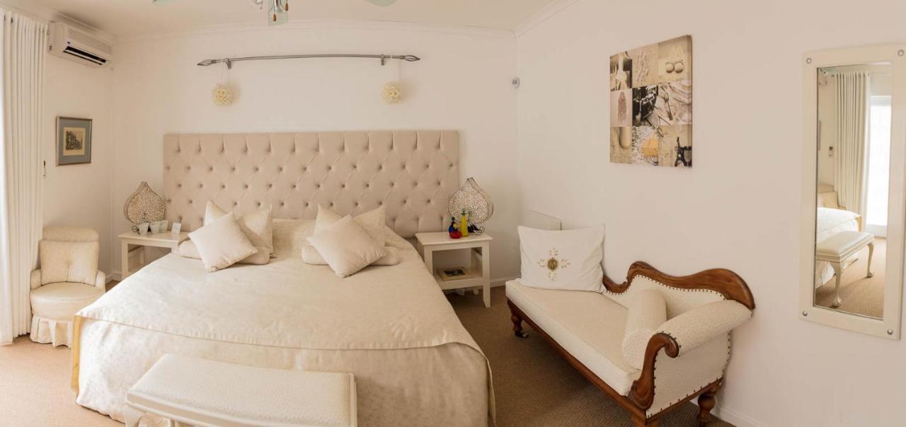 Church Hills Boutique Accommodation Riebeek-West Exteriör bild